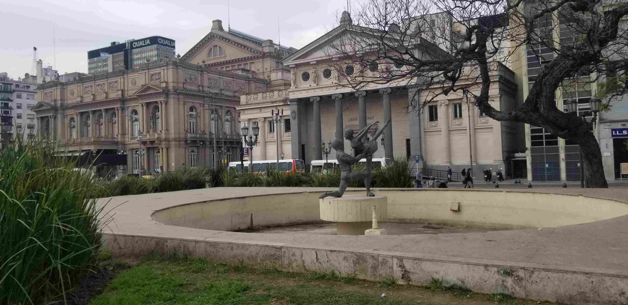 PLAZA LAVALLE 15