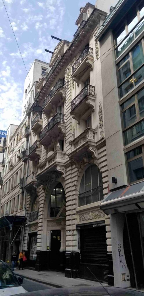 Rivadavia 878 - Estilo 1