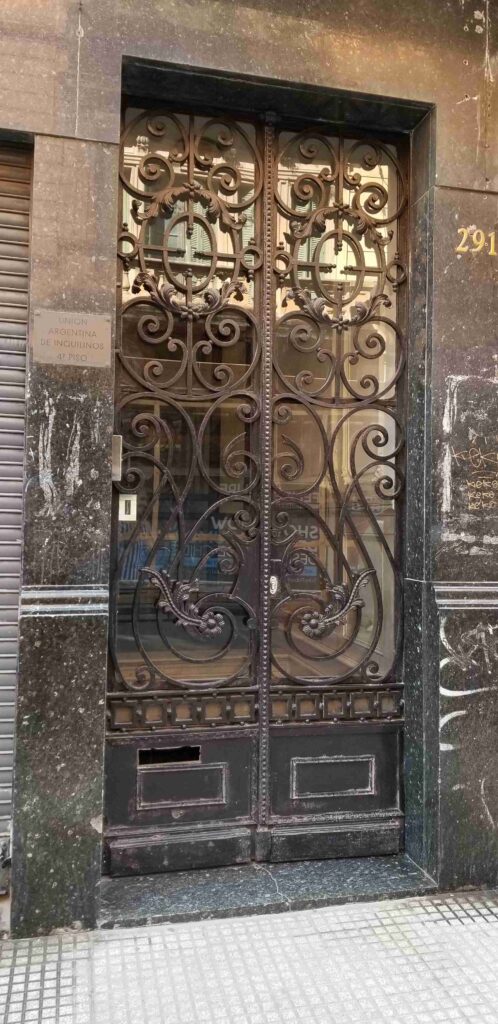 Talcahuano 291 - puerta