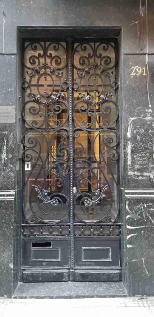 Talcahuano 291 - puerta