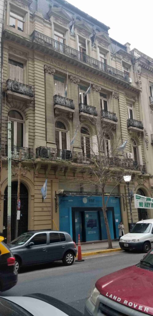 Tucuman 1351 - Pasaje Domingo Funes 1