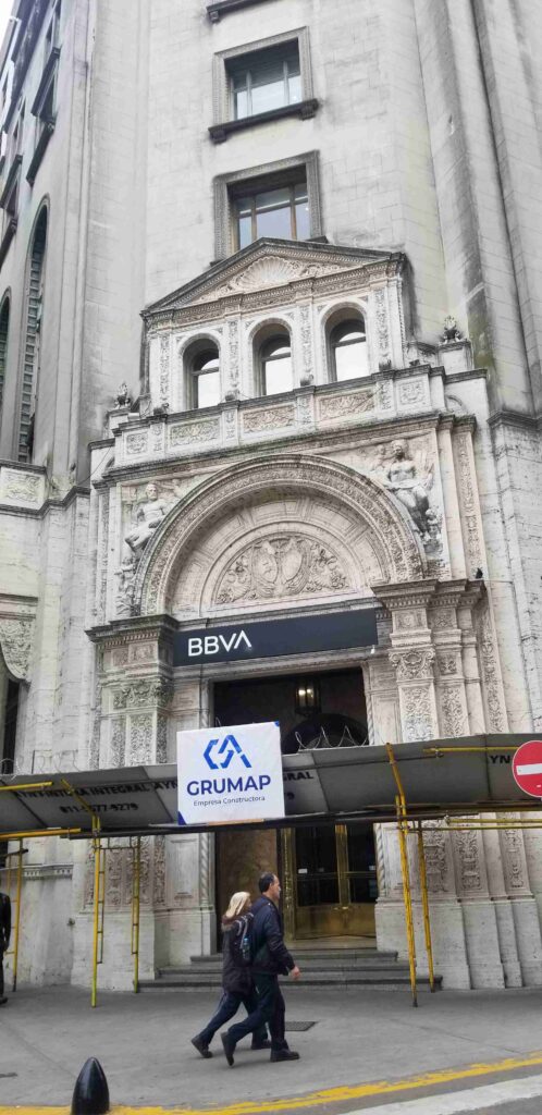Av. Rivadavia 400 - 2