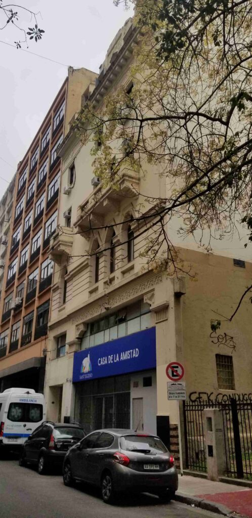 Av. Rivadavia 851 - 1