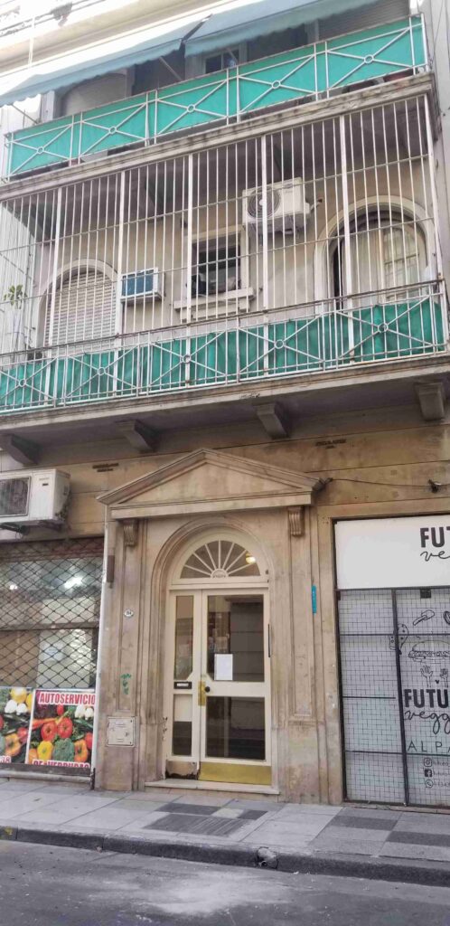 Montevideo 104 - 2
