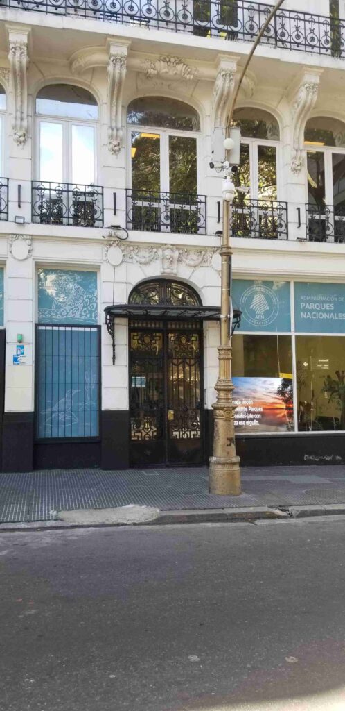 Rivadavia 1479 - 2