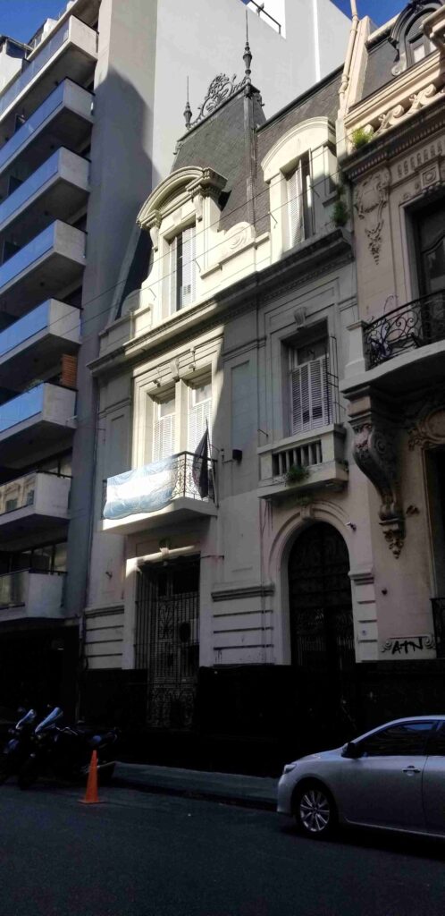 Rodriguez Peña 50 - 1