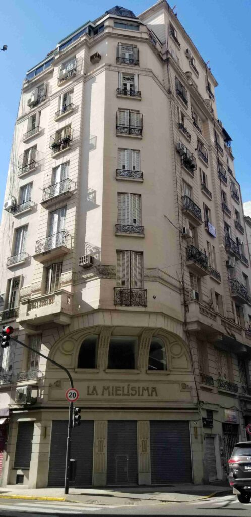 Rodriguez Peña 95 - 1